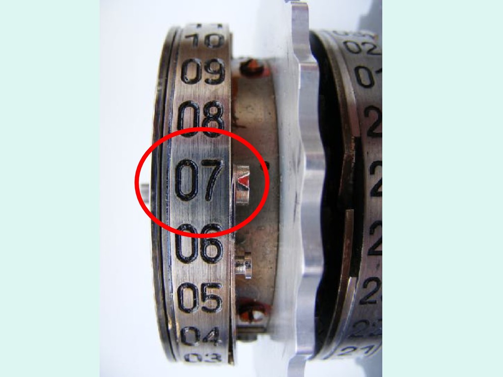 How Alan Turing and his team hacked Enigma - slide 17
